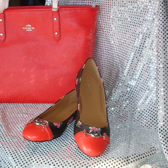 ❤️‍🔥COACH LEILA Brand New. Q9085 WOMENS FLORAL DESIGNER FLATS - Picture 4 of 8